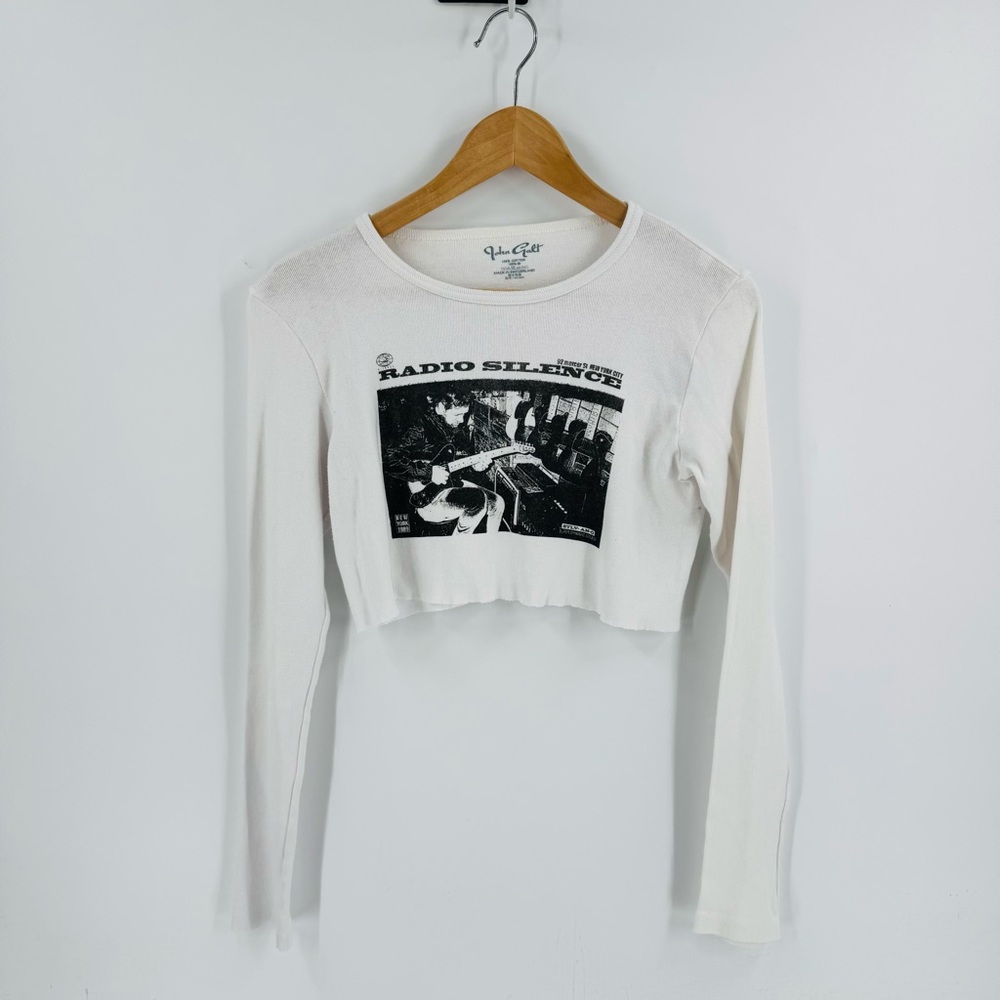 Brandy Melville Graphic Tee Radio Silence Cropped Long Sleeve Size S - Picture 5 of 5